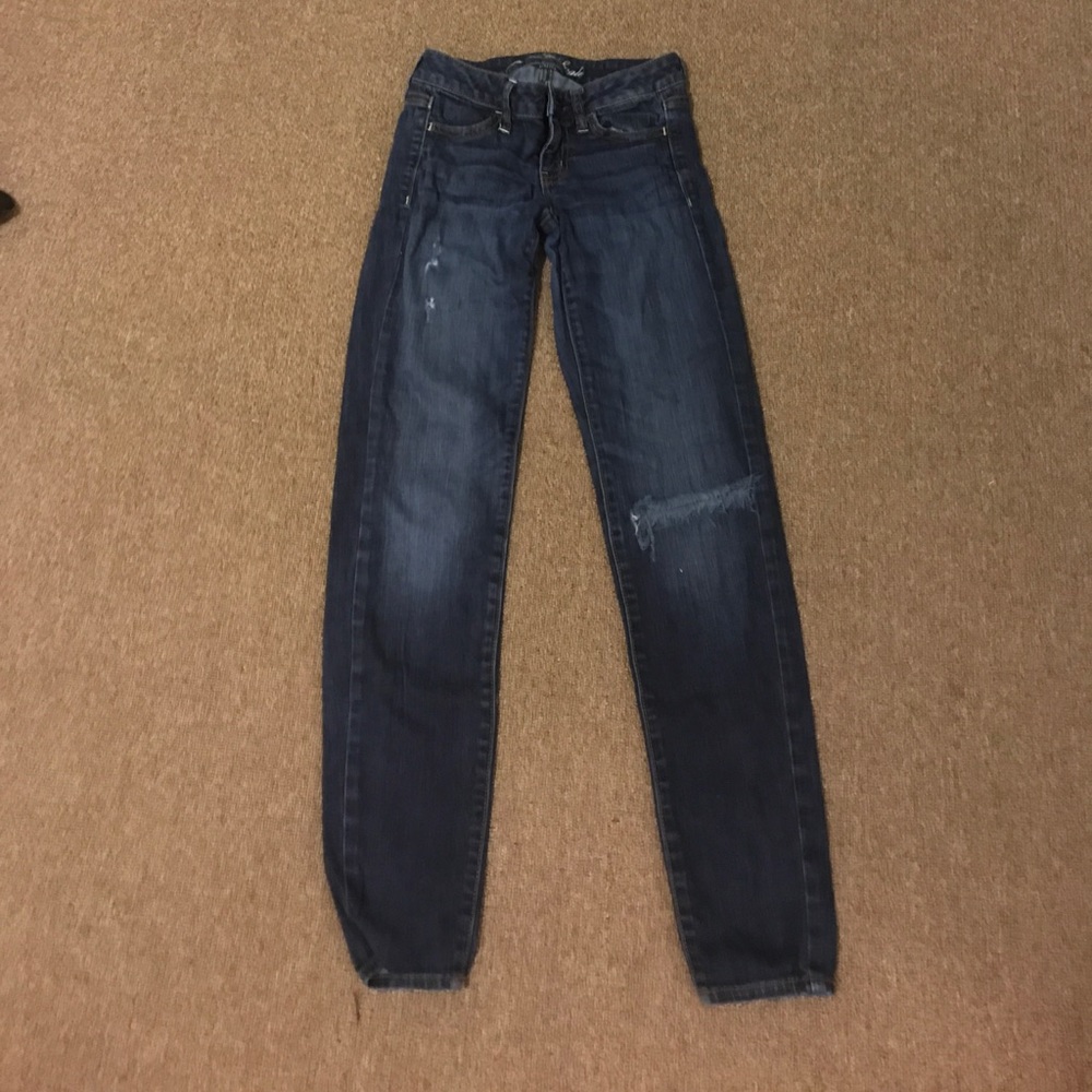 American Eagle dark wash jeggings