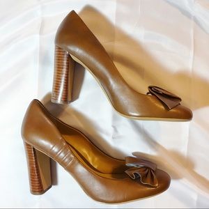 Sophie Max Camel Bow Heels