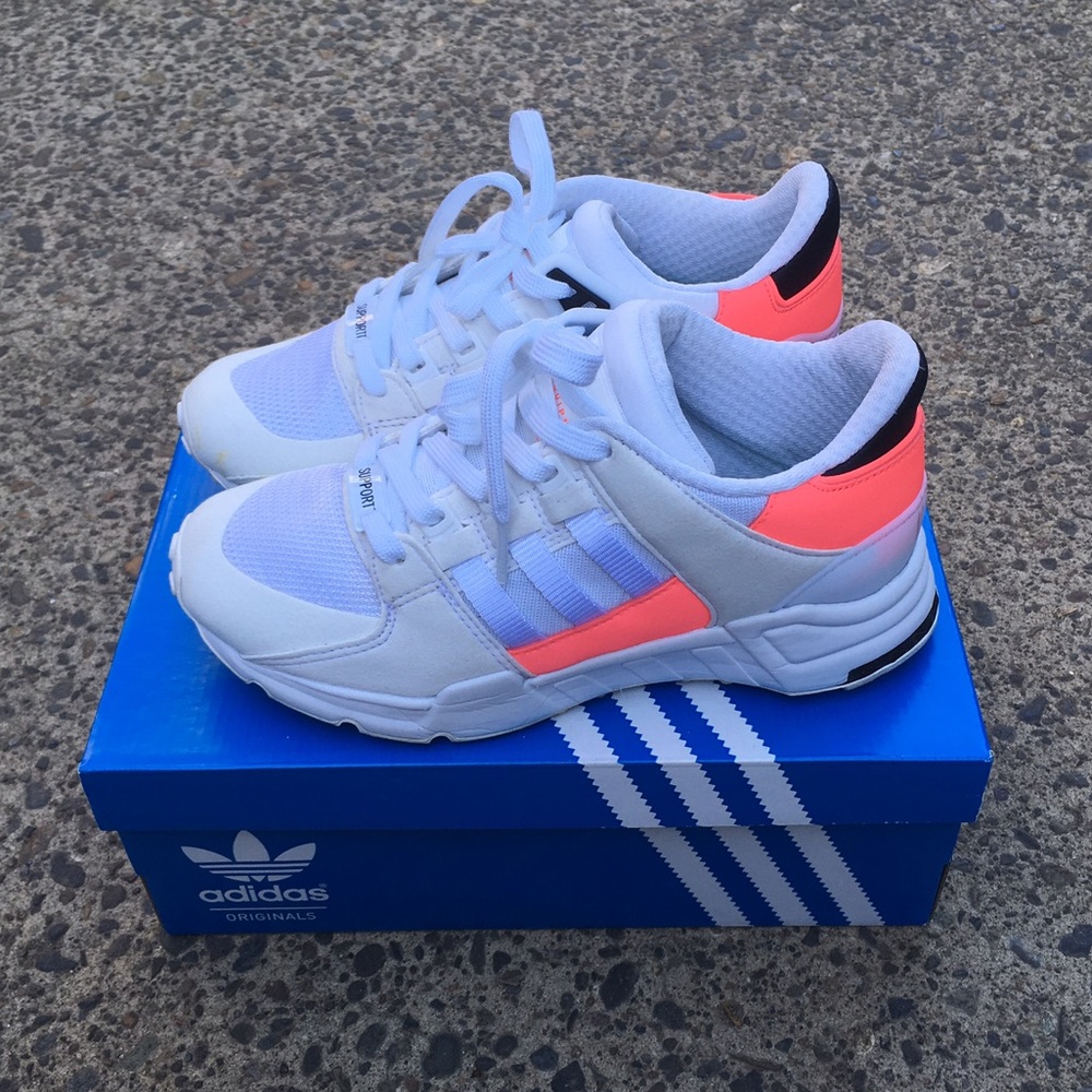 Adidas Equipment Support