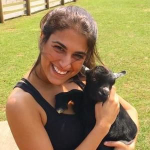 Meet your Posher, Francesca