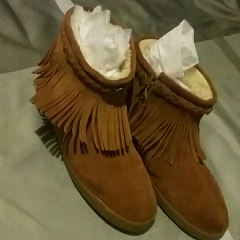 Minnetonka Ankle boots