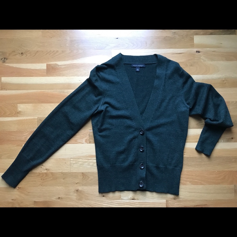Banana Republic Dark Green Cardigan