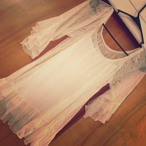 Candies butterfly sleeve blouse