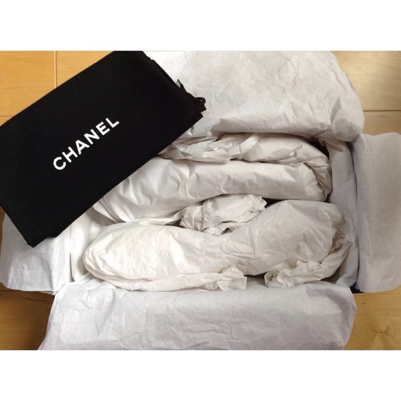💥SOLD💥 Chanel Classic Canvas Ballet Flats - Picture 2 of 8