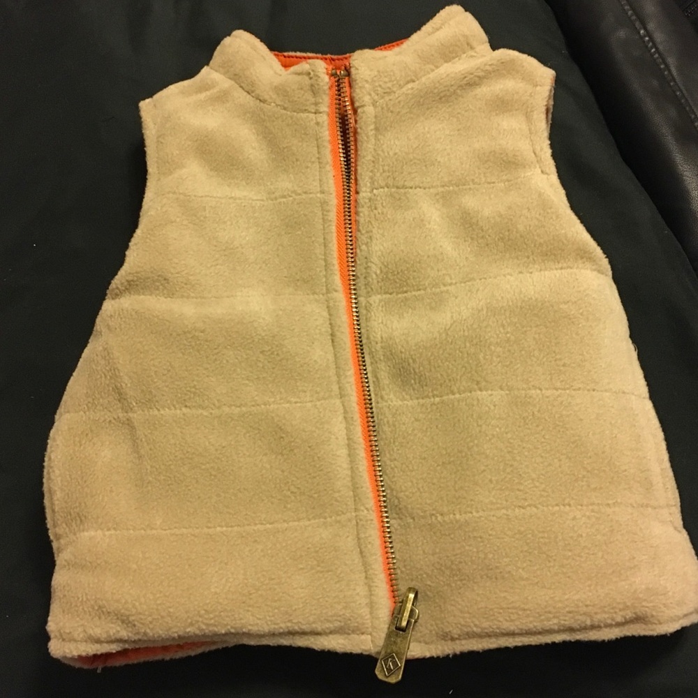 Vest - Picture 2 of 3
