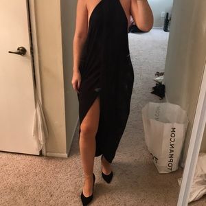 Black midi keyhole summer dress.