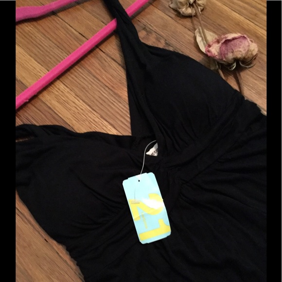 Little black dress - Picture 2 of 2