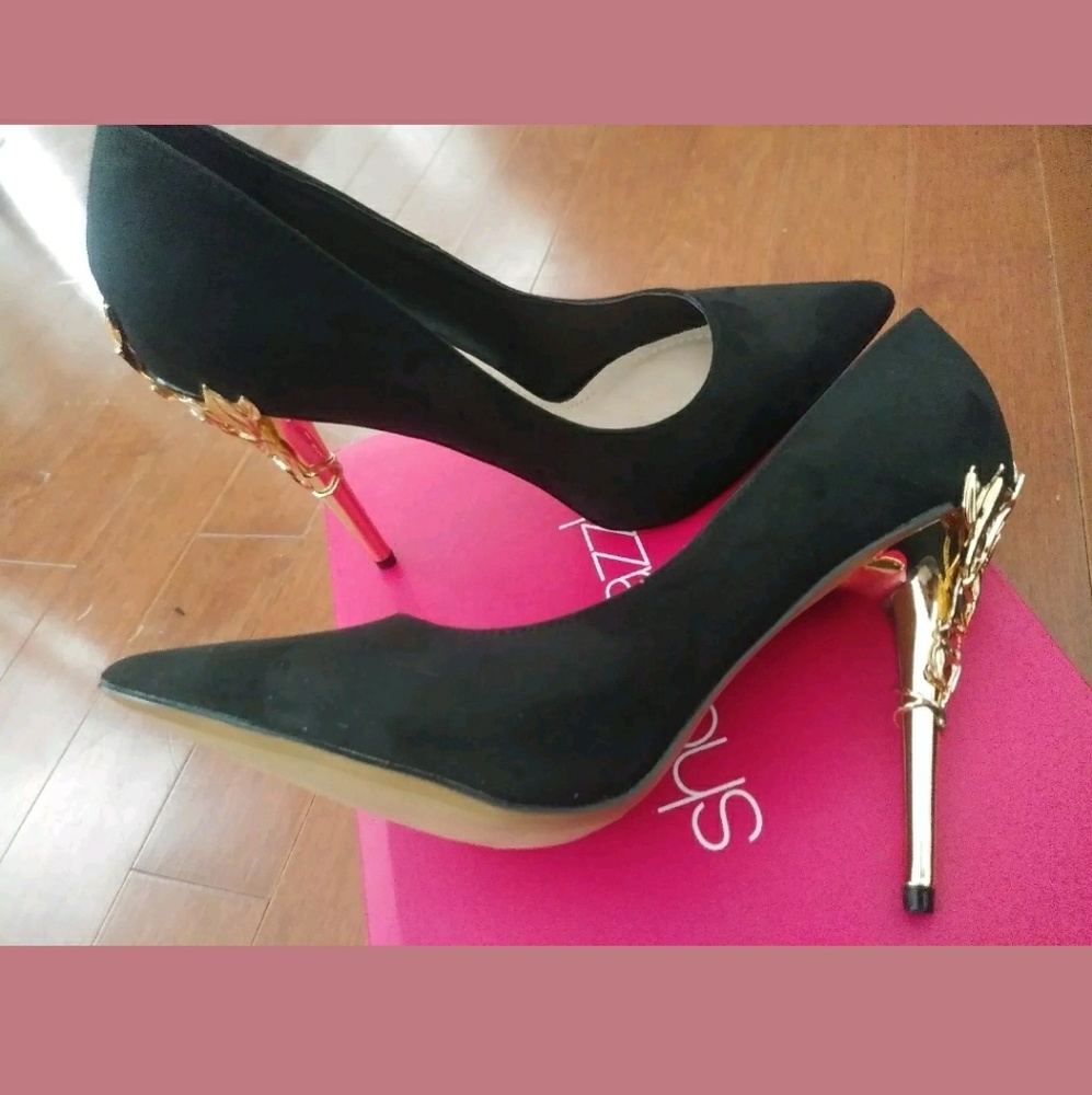Shoe dazzle womens Esparanza heel .