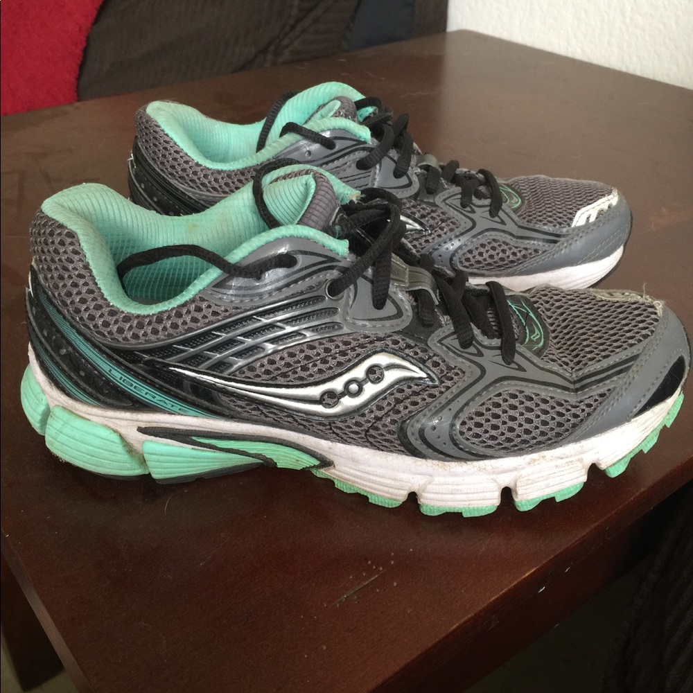 Women's Saucony Running Shoes 7.5
