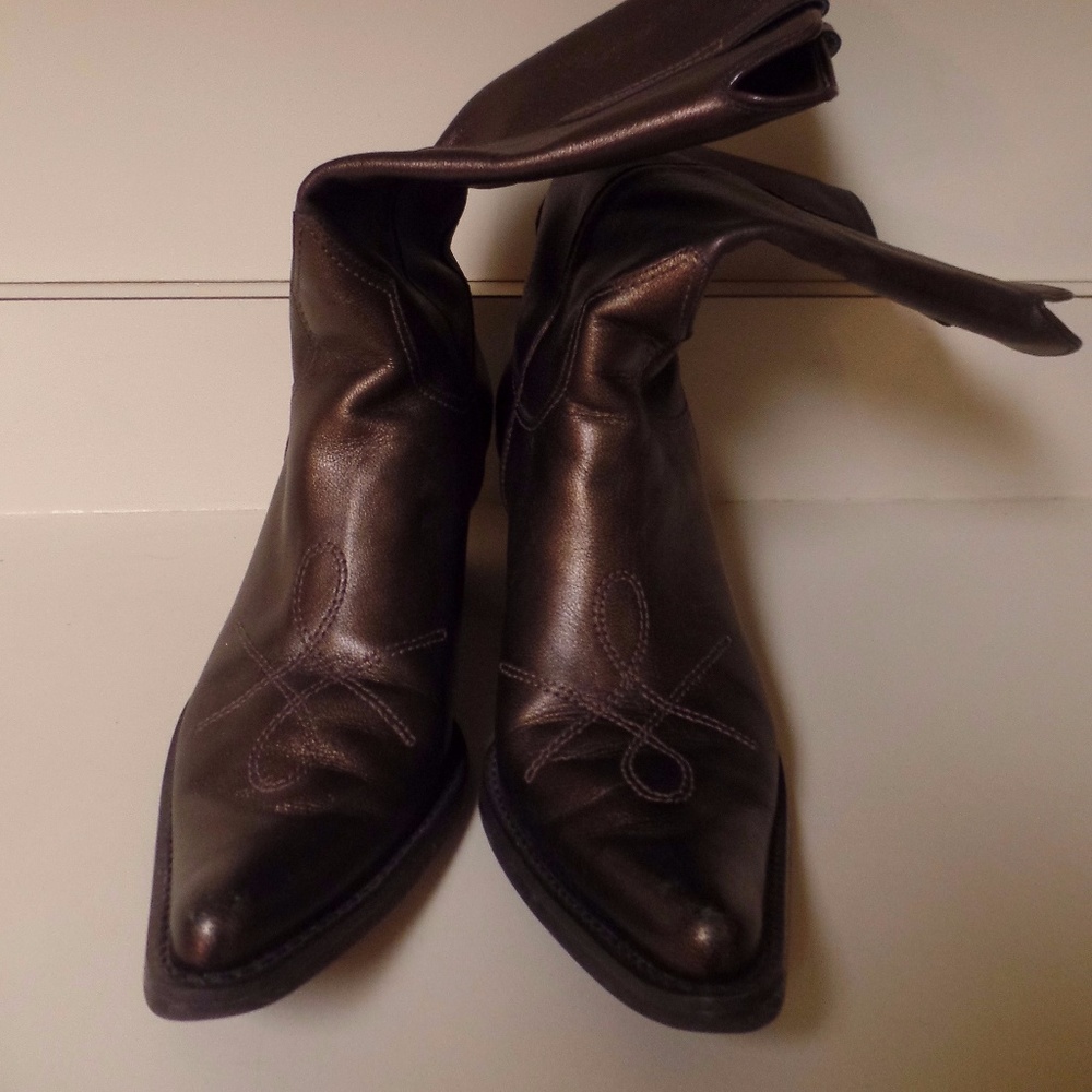 FRANCO SARTO BRONZE METALLIC COWBOY BOOTS