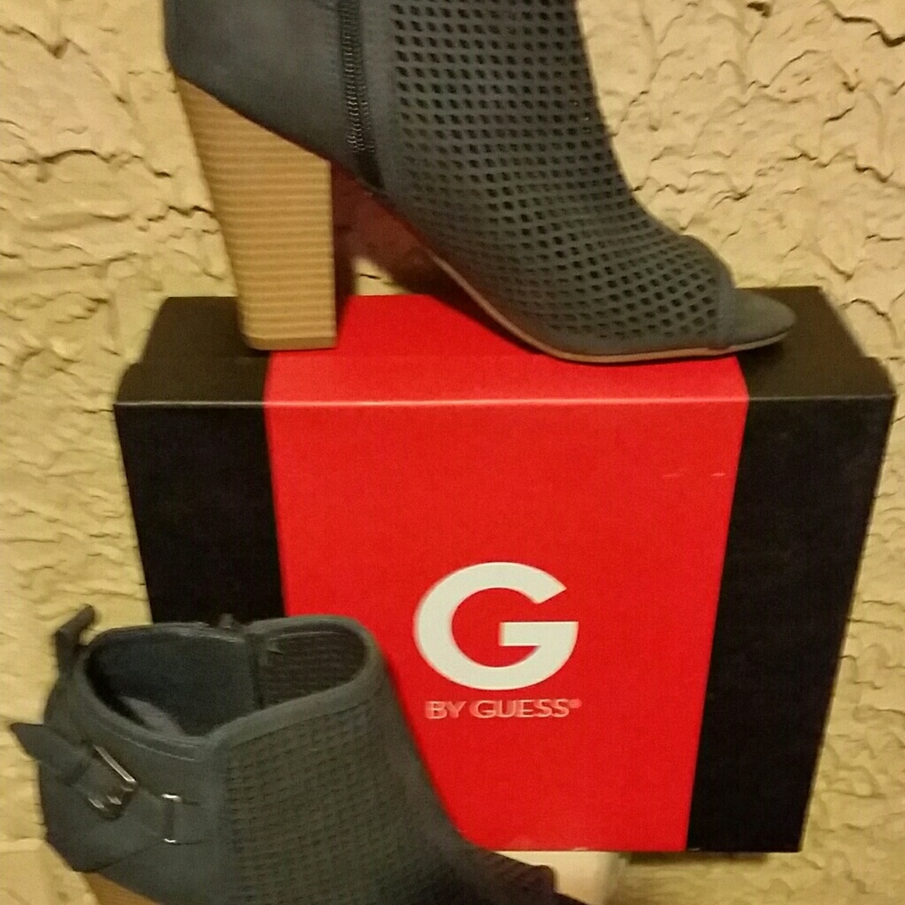 women's guess wedge heel shoes