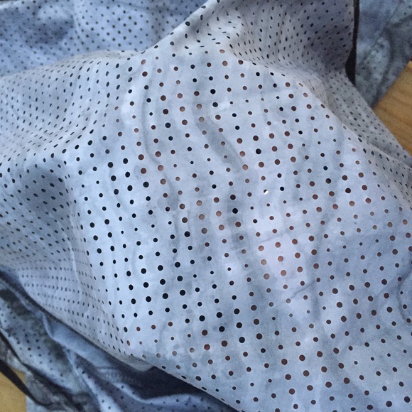 Wind Jacket (offer full $ & I ship w/ small prize) - Picture 6 of 8