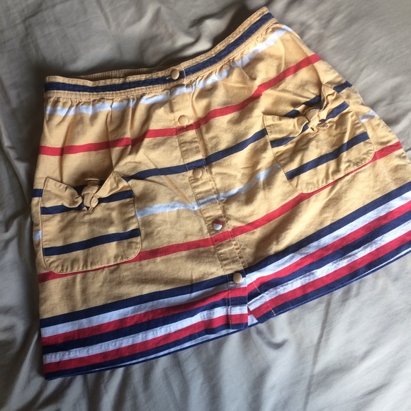 UO Button Down Striped Yellow Skirt - Picture 2 of 6