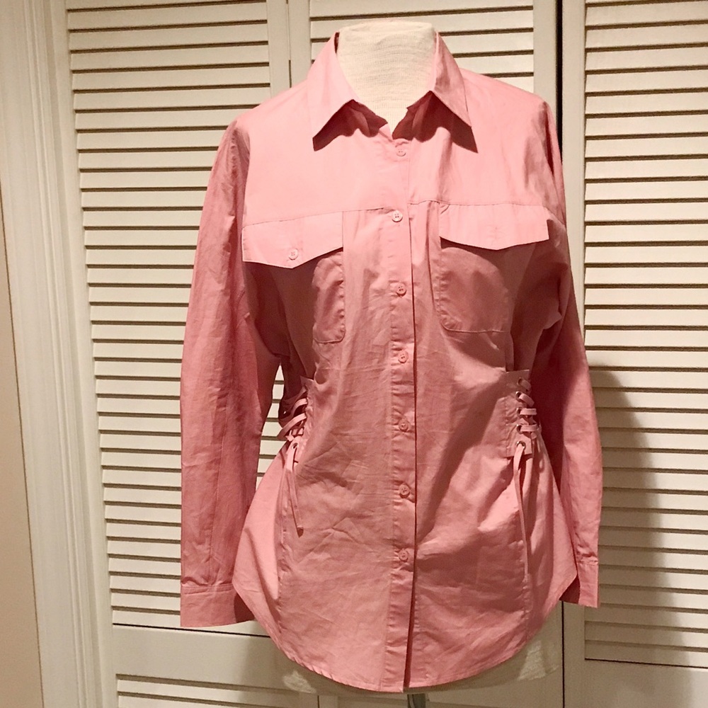 🌸 GORGEOUS TOP🌸