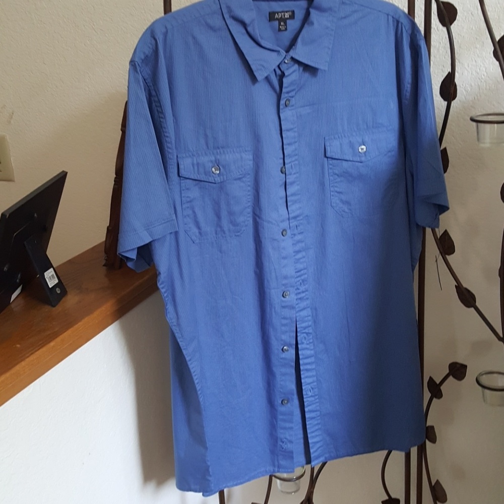 Mens Apt 9 short sleeve shirt