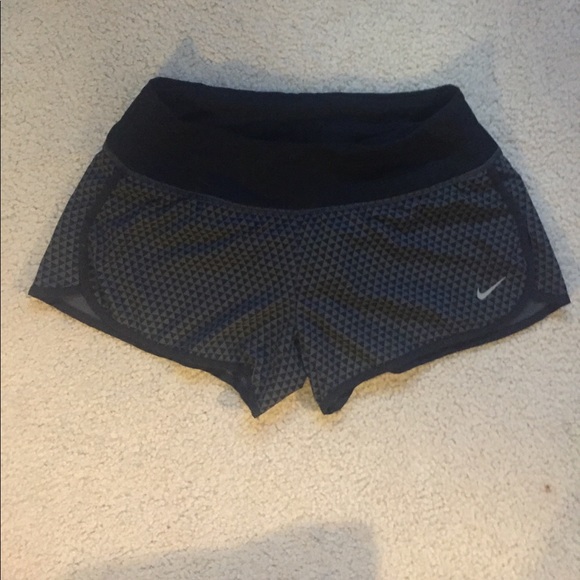 Nike dri-fit running shorts - Picture 1 of 5