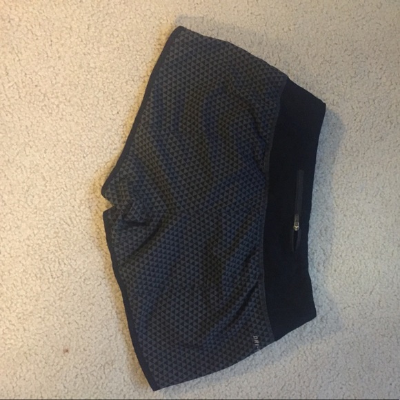 Nike dri-fit running shorts - Picture 3 of 5