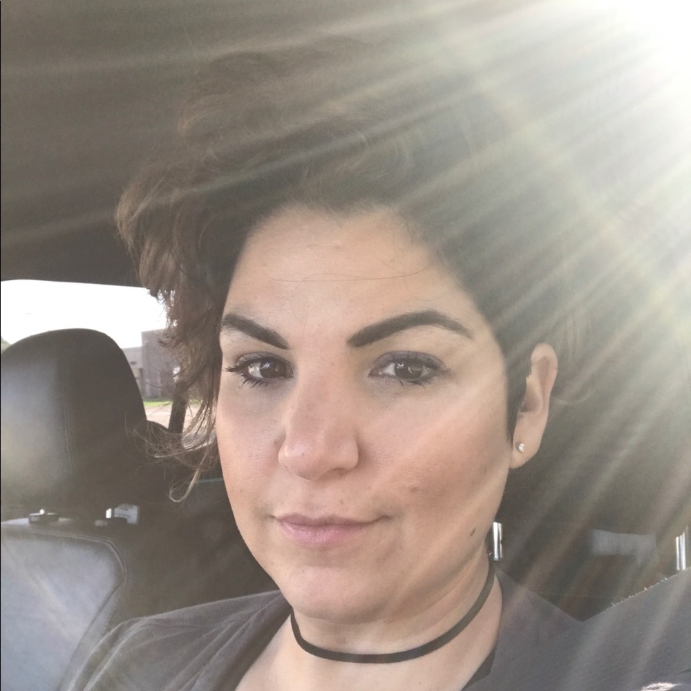 Meet your Posher, Jamie