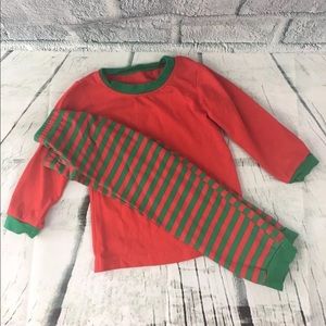 Christmas unisex pajamas sz4 ready to be mono