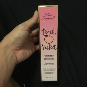 Too Faced Vanilla Peach Perfect Foundation