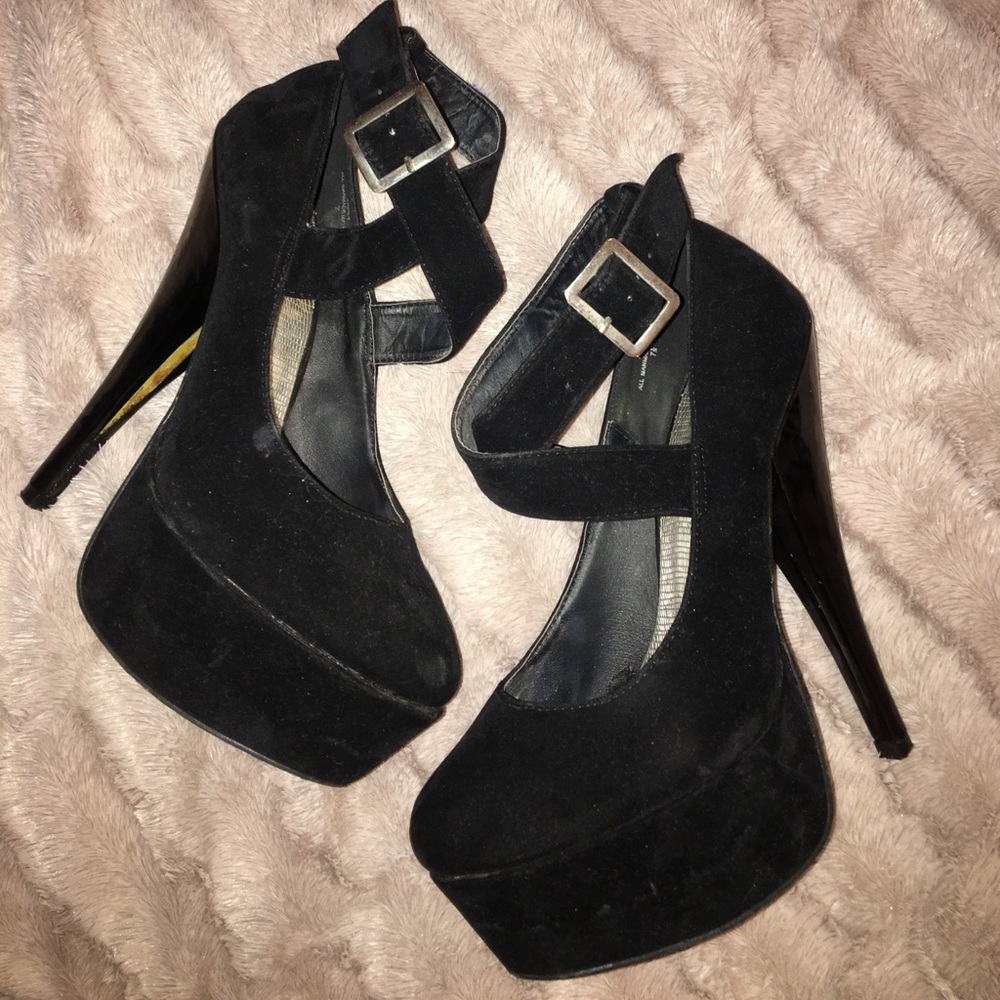 Ballerina platform heels💕
