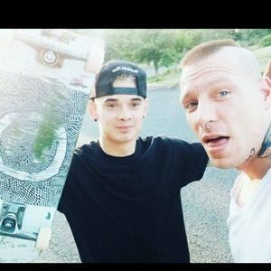 Meet your Posher, Thomas