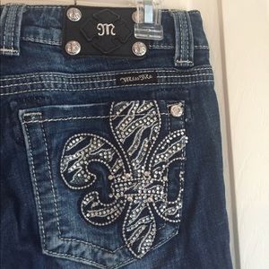 FLASH SALE‼️MISS ME Jeans