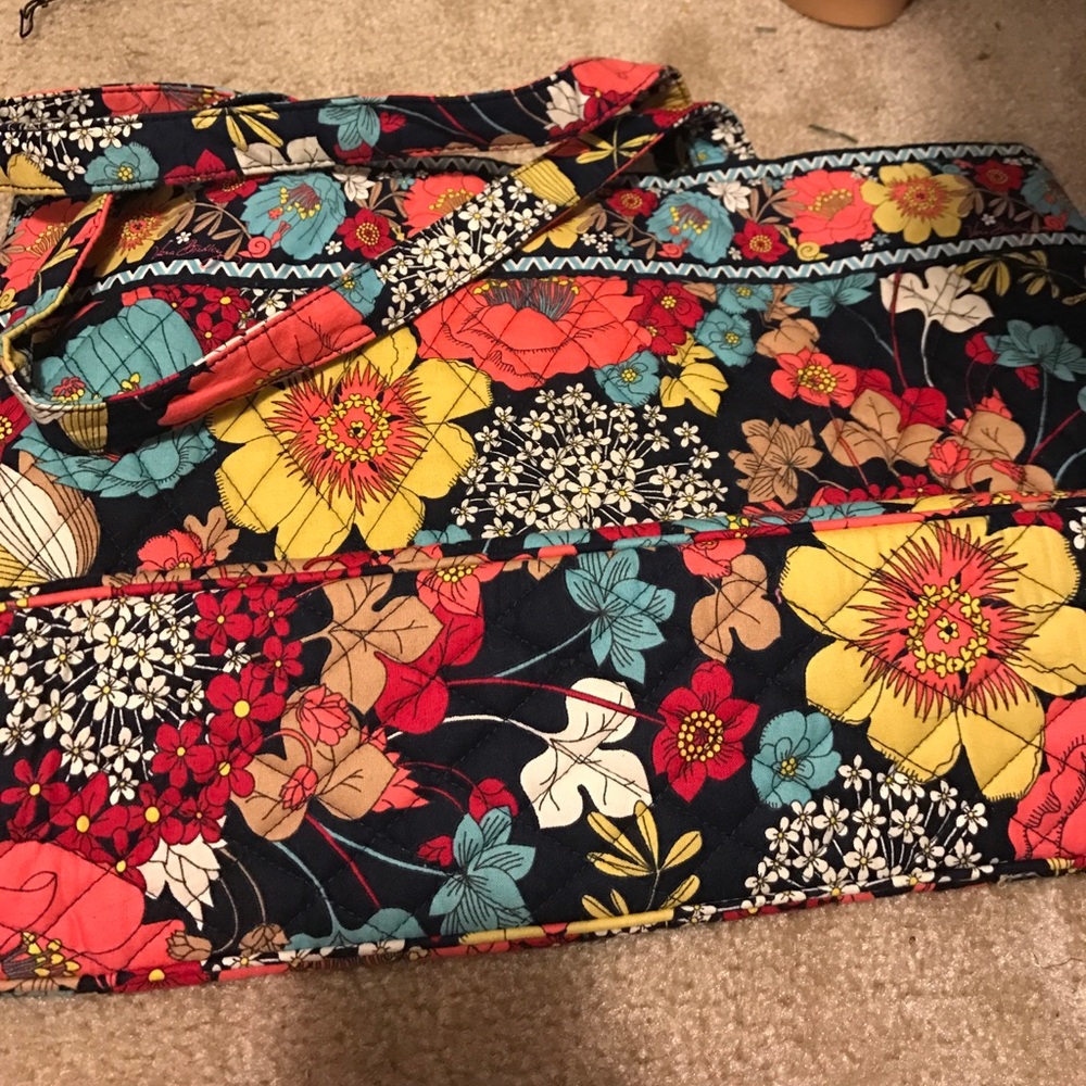 Vera Bradley Tote • Happy Snails