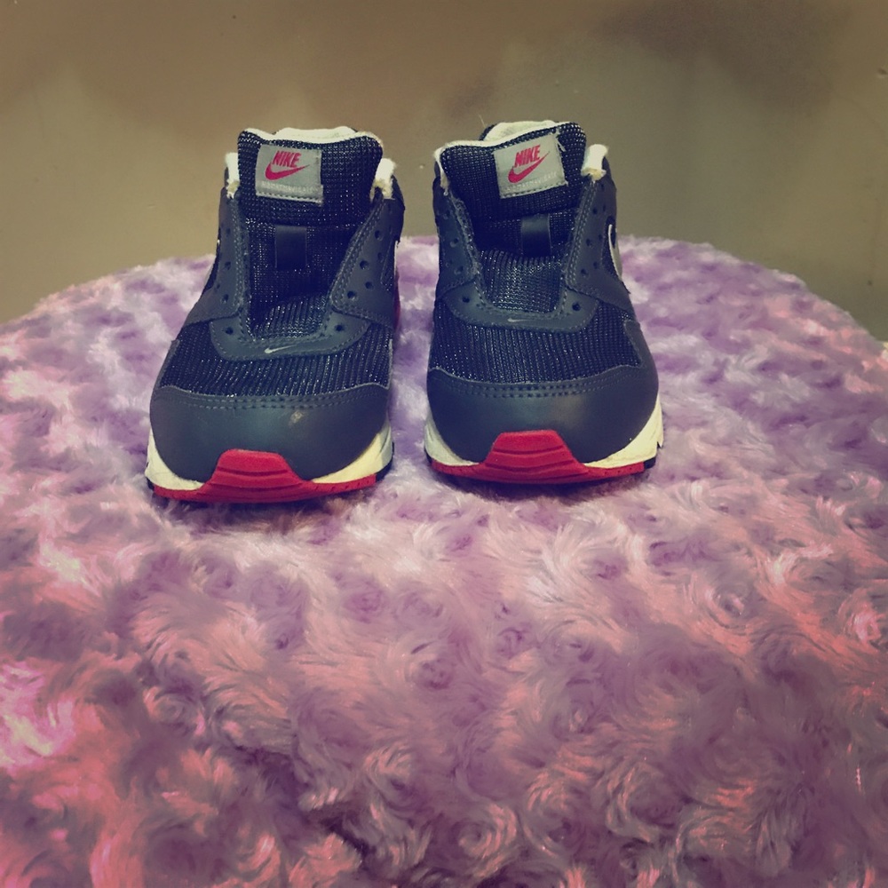 Little girls  sneakers