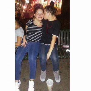 Meet your Posher, Cassandra