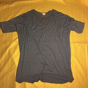 ☀️EUC LuLaRoe Irma Top