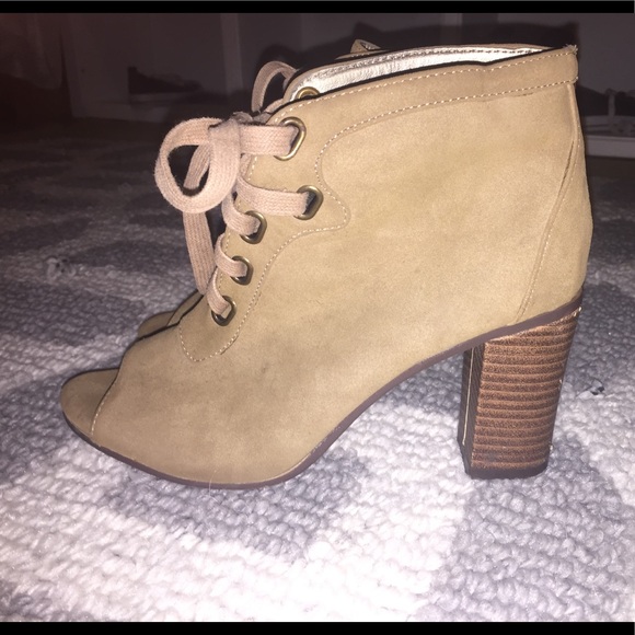 Open toe ankle bootie - Picture 1 of 5