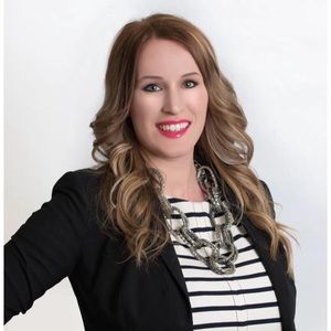 Meet your Posher, Myriam