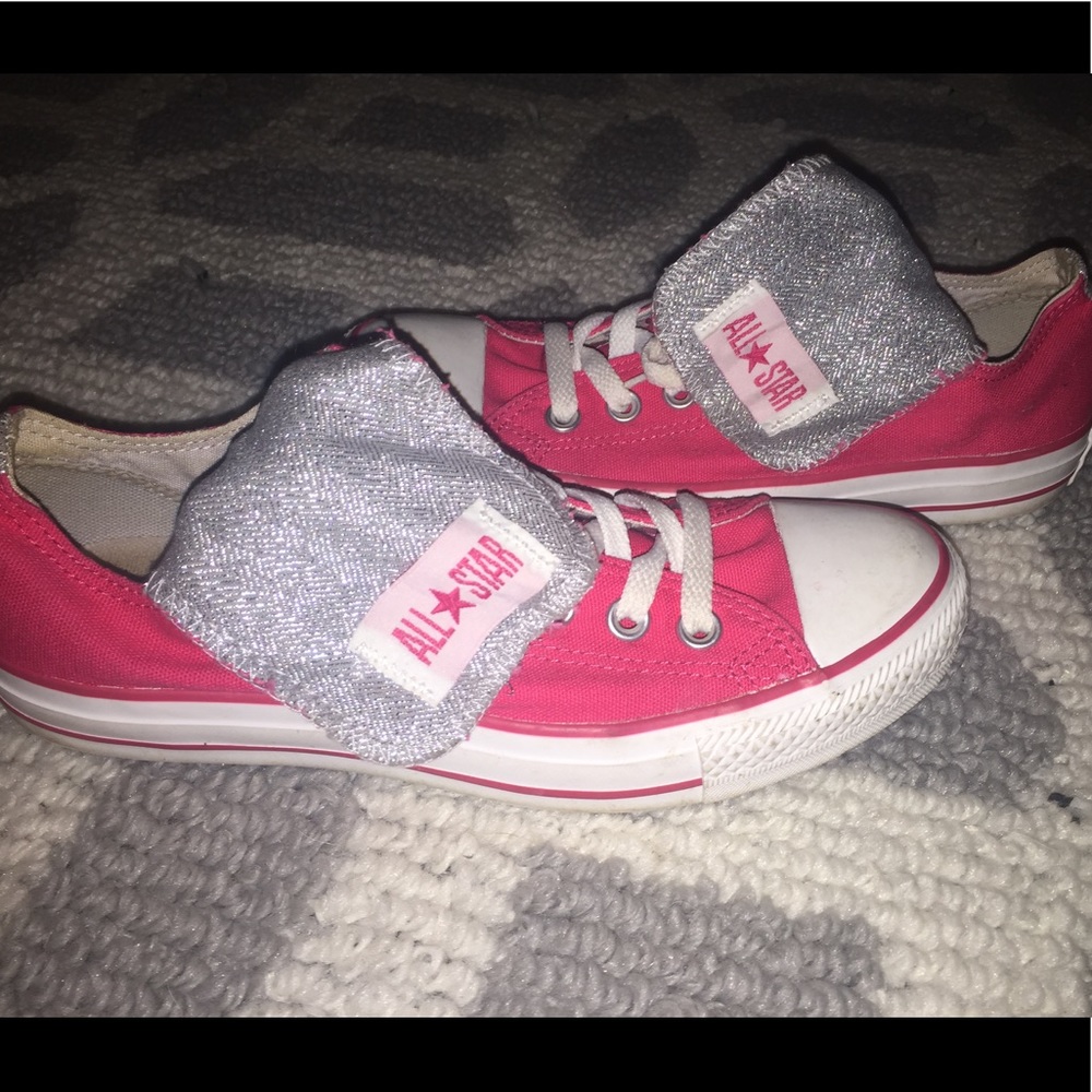 All star pink converses