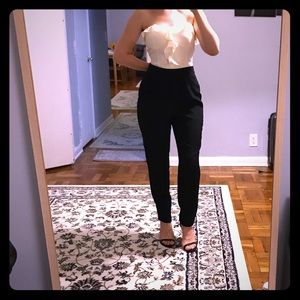 BLACK AND WHITE ASOS JUMPSUIT. BLACK AND WHITE ASOS JUMPSUIT.