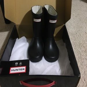 Excellent like new unisex hunter boots