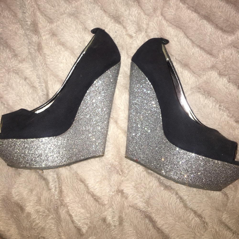 Glitter wedge sandals