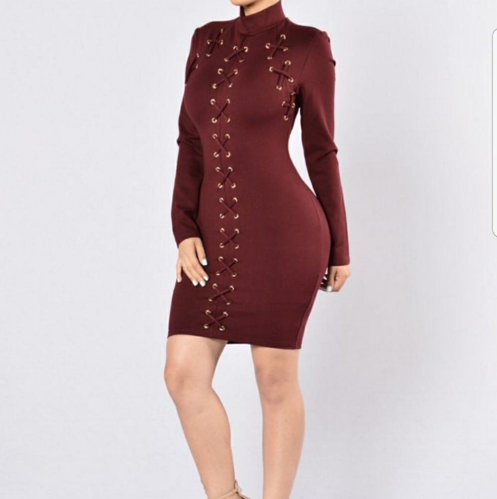 Experienced Dress - Picture 2 of 2