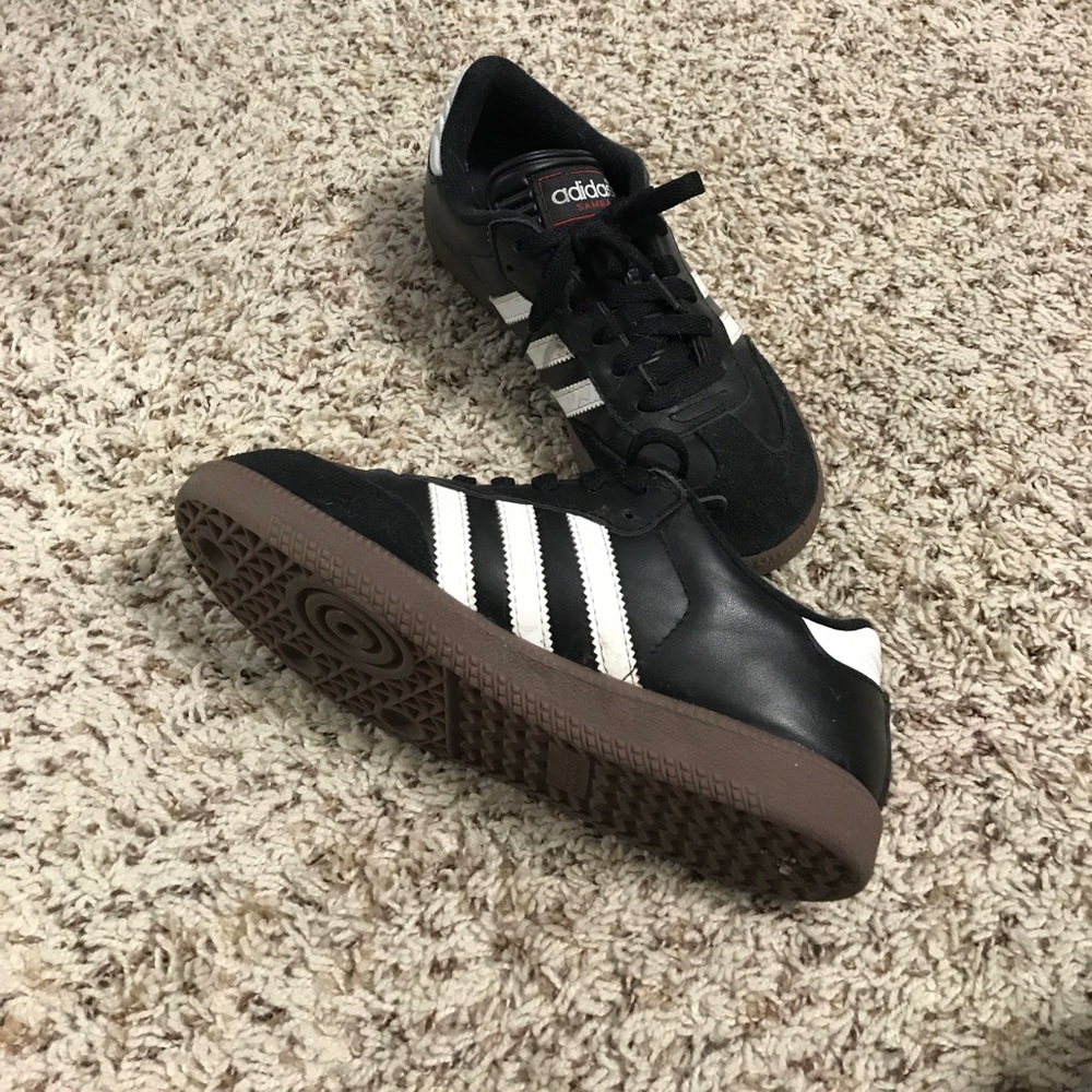 ADIDA SAMBAS