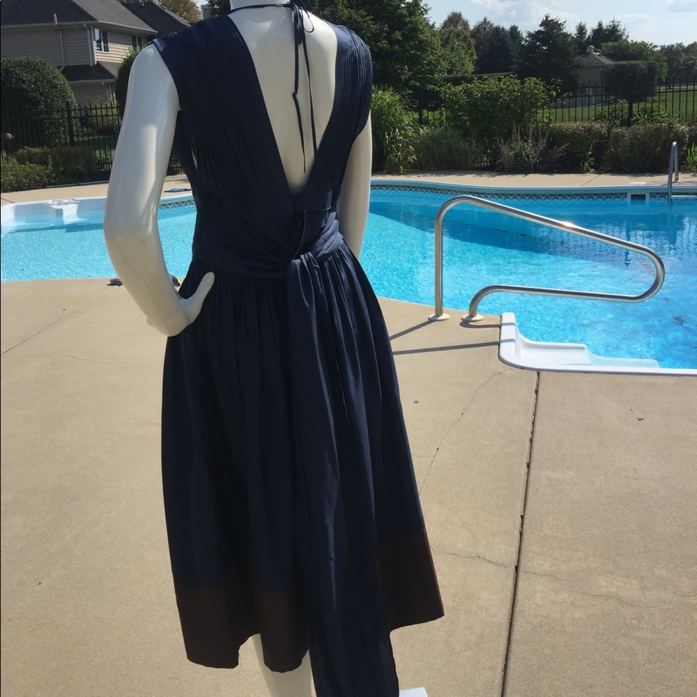 Stunning VTG Silk Navy Blue Pleated deep v tie waist knee length midi dress Sz8 - Picture 7 of 8