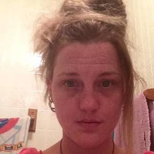 Meet your Posher, Cassandra