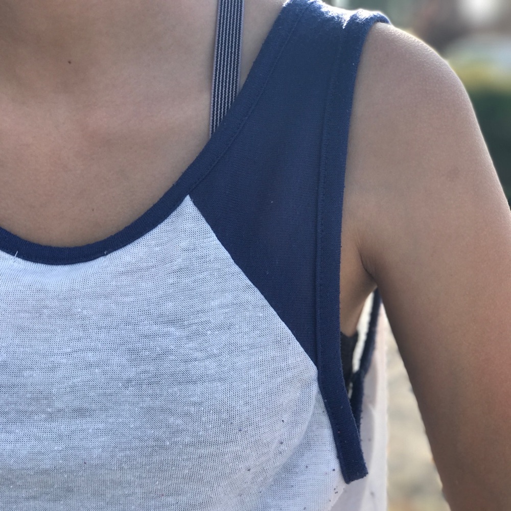 Loose Blue and White tee