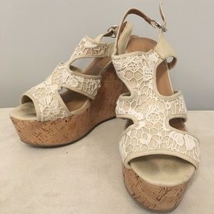 Cream/Brown Lace Strap Wedges