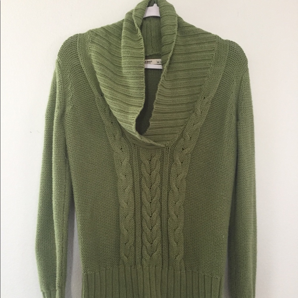🎁SALE🎁NWOT Green Old Navy Sweater
