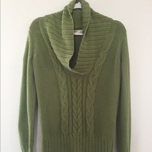 🎁SALE🎁NWOT Green Old Navy Sweater