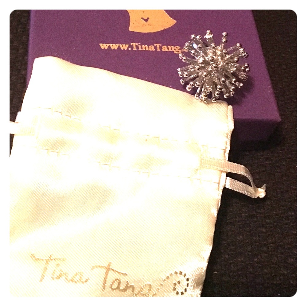 REDUCED Spiky Tina Tang cocktail ring w/crystals