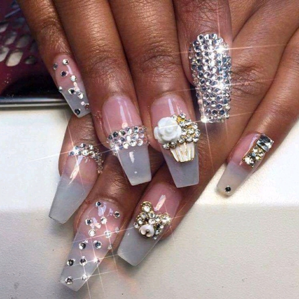 Meet your Posher, Iris