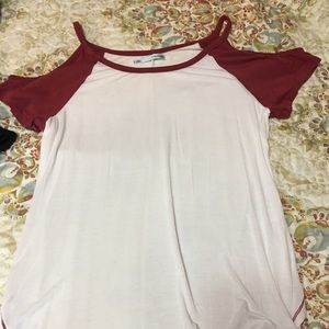 Maurice's Cold shoulder top