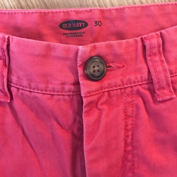 Men's dark pink khaki shorts - Picture 3 of 3