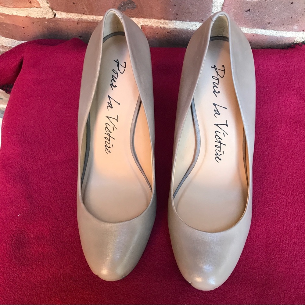 Pour La Victoria Shoes Size 7 NWOB